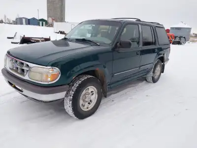Great vehicle!!! Runs and drives good and the Interior is in good condition! Good tires on it aswell...