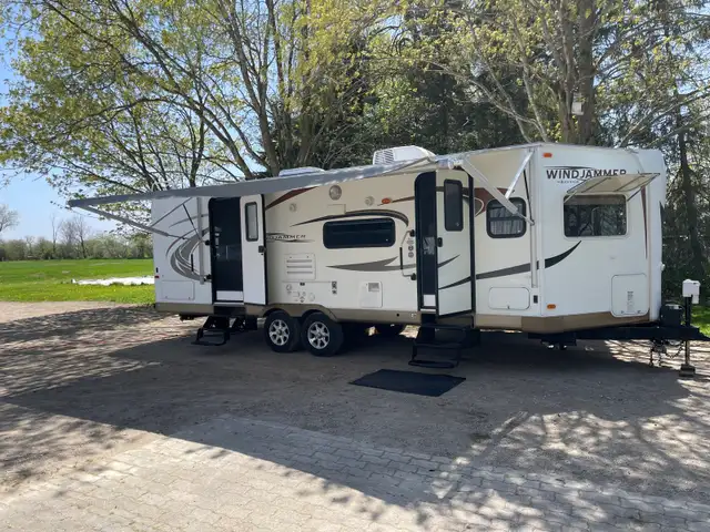 Rockwood Windjammer 30 Foot Camper Trailer in Travel Trailers & Campers in Kitchener / Waterloo - Image 2