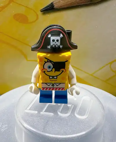 LEGO minifigure - SpongeBob pirate, View more