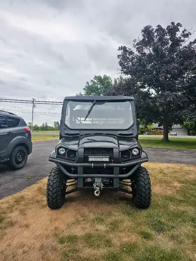2022 Kawasaki Mule Pro Mx 700cc for sale very low km's. Still under warranty until 2029