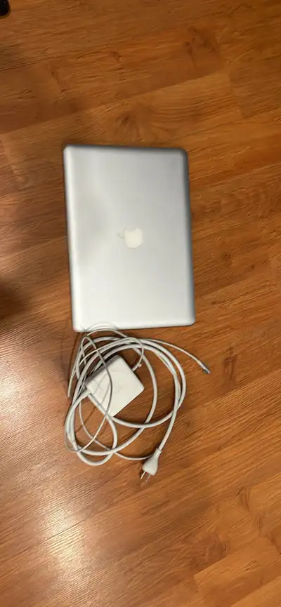 Macbook pro 2010 13’’ 160go SSD high sierra, View more