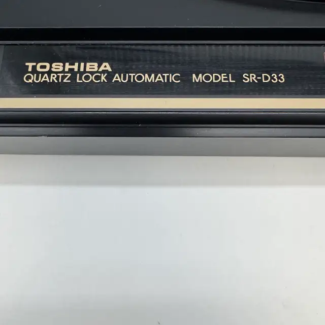 Vintage Toshiba SR‑D33 Quartz Lock Direct Drive Turntable in Stereo Systems & Home Theatre in City of Toronto - Image 6