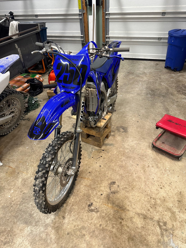 2006 Yz250f in Other in Peterborough - Image 2