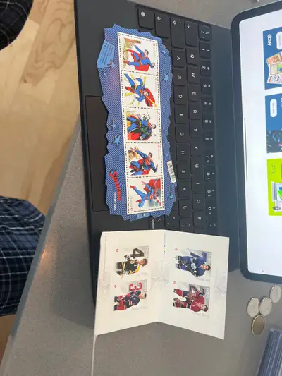 Timbres postal superman et hockey , View more