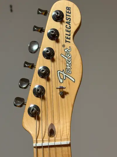 AMERICAN FENDER TELECASTER, View more