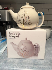 David’s Tea Bubble Teapot with Gold Tree