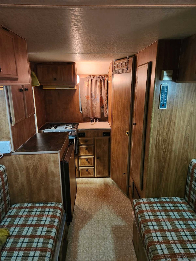 1979 Datsun Little Chief Motorhome  in RVs & Motorhomes in Dawson Creek - Image 4