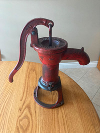 Antique Smart Brockville Hand Water Pump