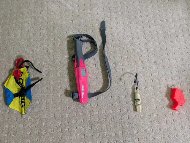 scuba diving gear, two full set with accesaries in Water Sports in Edmonton - Image 6