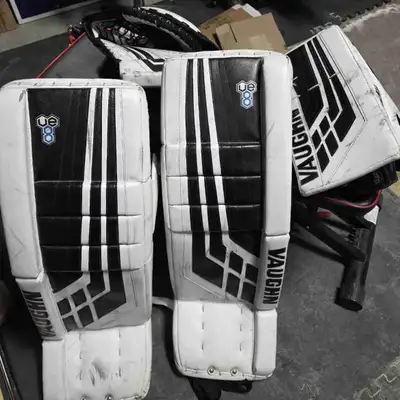 Vaughn Ve8 30+2 INT Goalie set , View more