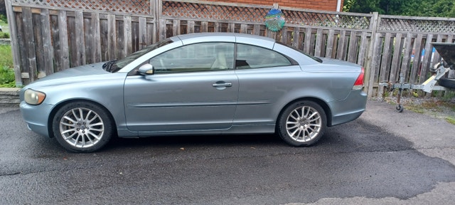 Volvo c70 2007 décapotable — photo 2