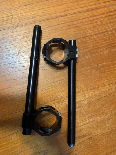 I don’t think these have ever been installed but there is a slight mark on one tube. They fit a 2016...