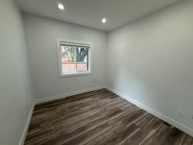Rent: 2 Bedroom Above-Ground Basement Suite near Surrey Central in Long Term Rentals in Delta/Surrey/Langley - Image 9