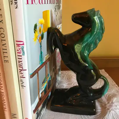 Vintage Blue Mountain Pottery BMP Horse Bookend. Classic green glaze. Excellent condition. Could be...