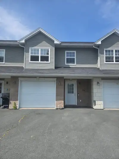 Beautiful 3BR 1.5B.R Twnhs with attached single Garage located on a Private cul-de-sac-Heart of Lowe...