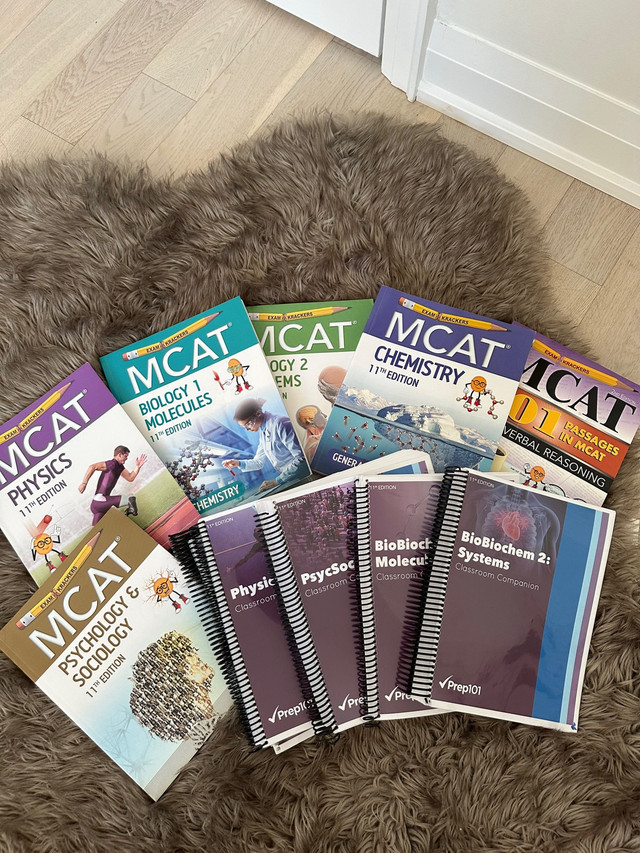 MCAT PREP BOOKS in Textbooks in Markham / York Region