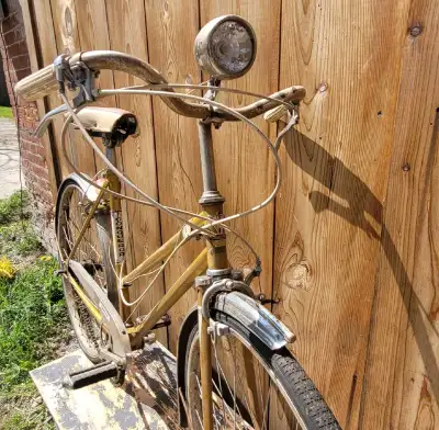 Conqueror De Luxe Cycle, View more