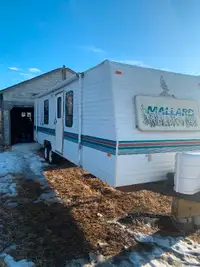 29’ mallard camper