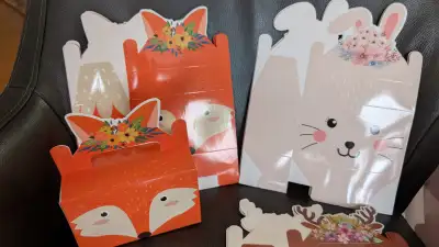 24 - HIGH QUALITY Woodland Party Gift boxes - very easy to fold from flat to a gift box for any occa...