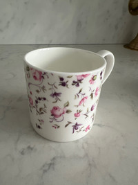 Royal Albert Rose Confetti Mug 