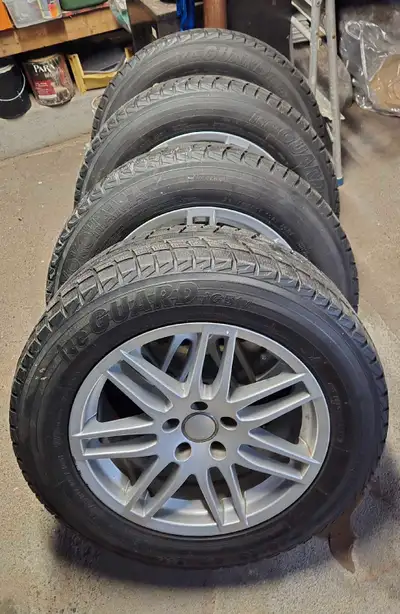 Selling (4) 225/65/R17 Yokohama IceGuard winter tires on 5x112 aluminum wheels with TPMS Sensors. Lo...