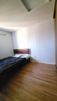 Room for rent in Oshawa