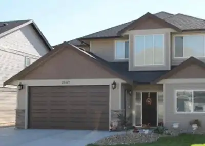 ⭐️⭐️SUITE FOR RENT⭐️⭐️ Available March 1 (IMMEDIATELY) Near Kamloops Airport (Stanko Way) 1,000 sq f...