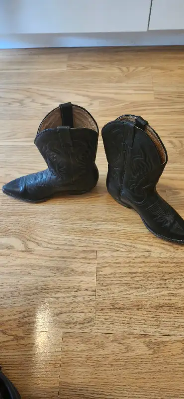 Cowboy boots, View more