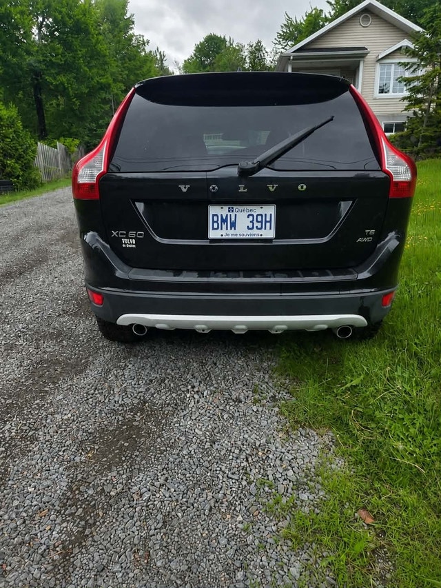 Volvo XC60 T6 awd 2010 - toit panoramique - 418-932-6595 — photo 4