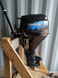 9.8 hp Tohatsu Outboard Motor