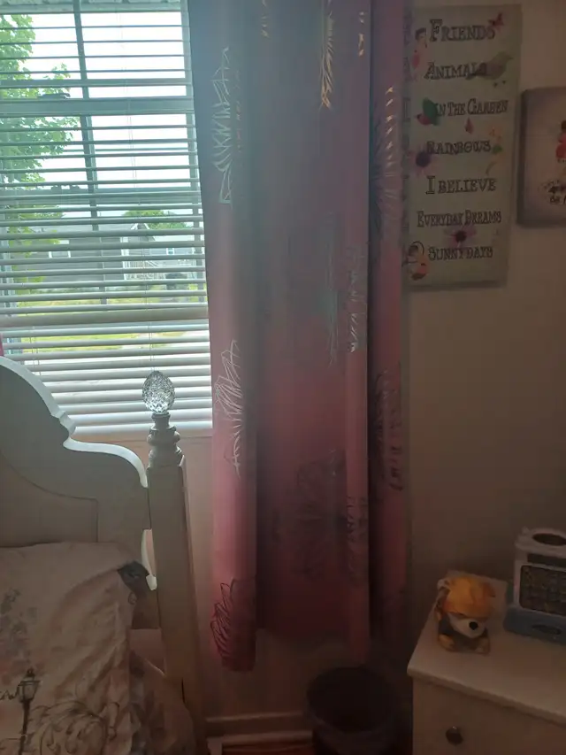 Double bed63234912104065122