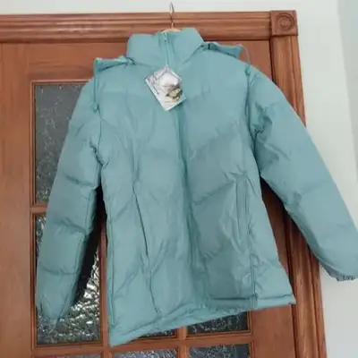 Blue Winter Jacket size L- fit MED- BRAND NEW-comes with detacha, View more
