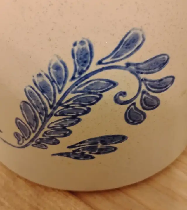 McCoy Canister Set 4 in Kitchen & Dining Wares in Guelph - Image 3