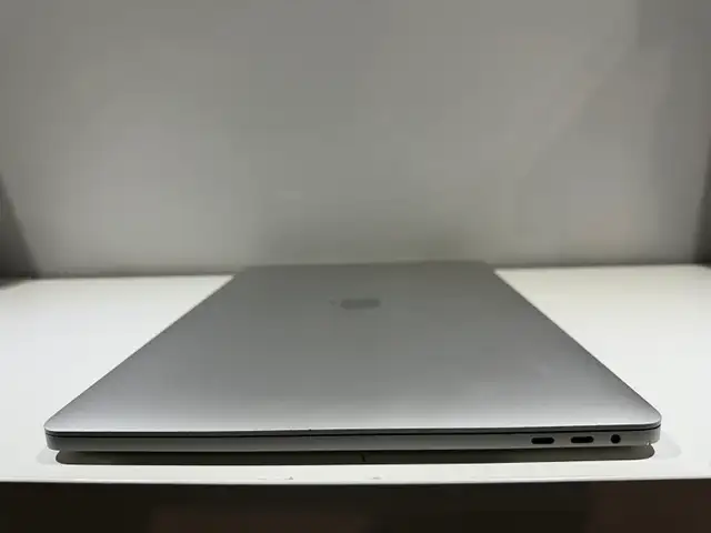 MacBook Pro 16” [2019, i7-2.6GHz, 16GB Ram, 512GB SSD]63005665543939122