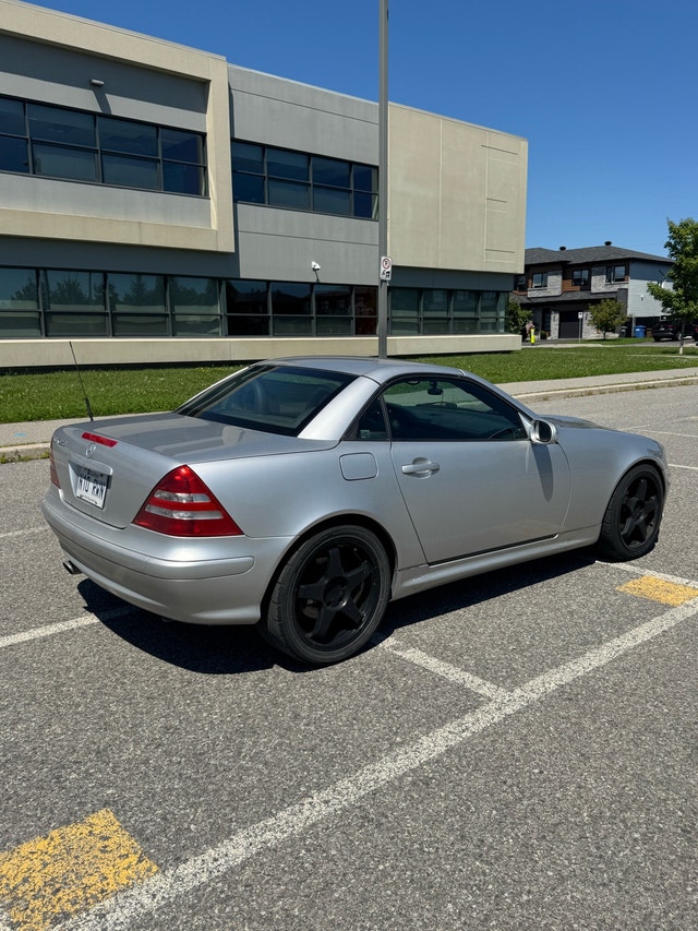 2002 Mercedes SLK 320 Manual 6 Speed — photo 2