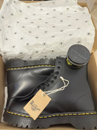 Dr. Martens 1460 Bex Smooth Leather Platform Boots + FREE Dubbin