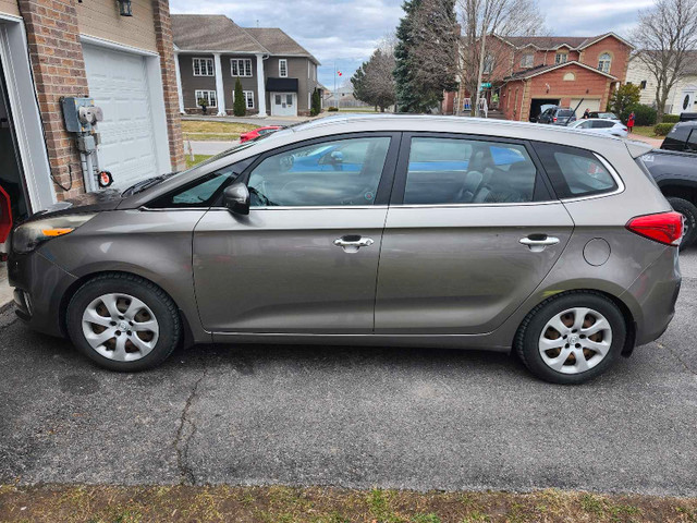 2015 Kia Rondo with new engine in Cars & Trucks in Kingston