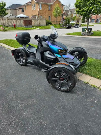 Selling a MINT CONDITION CAN-AM RYKER 900 ACE..TOP OF THE LINE..HAS MANY EXTRAS..SO YOU SAVE.. BOUGH...
