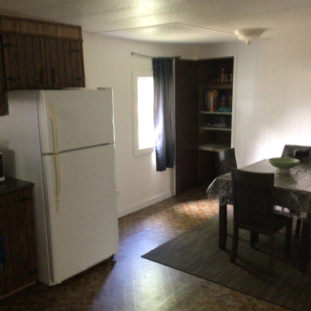 1400 square foot house for rent in Ste Anne MB. Long Term Rentals