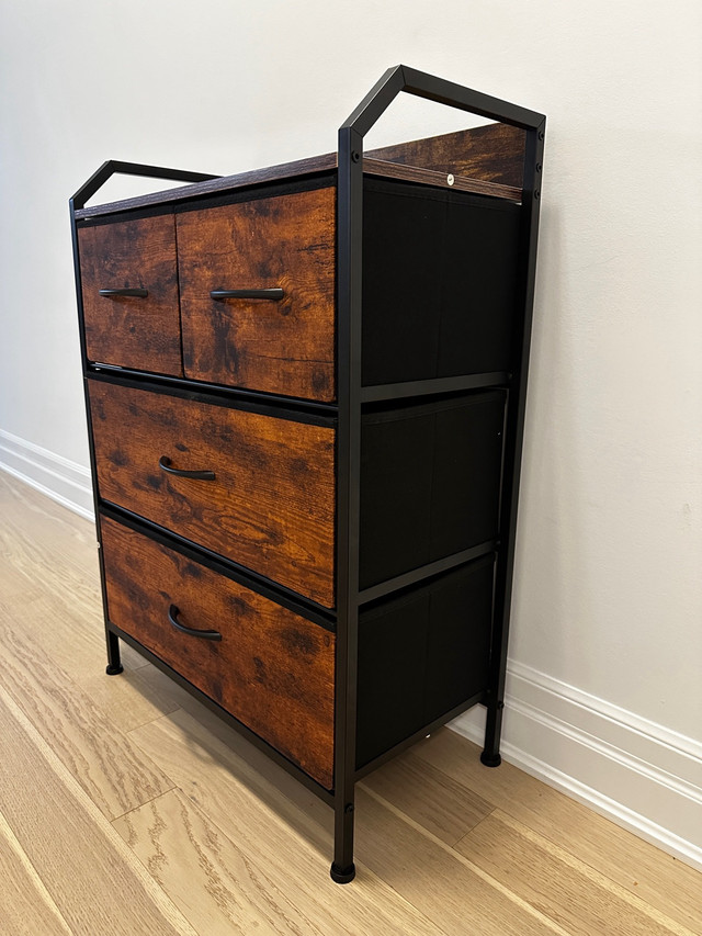 Dresser Storage Chest - Sturdy Metal Frame, Wood Top & Handles  in Dressers & Wardrobes in Kitchener / Waterloo - Image 2