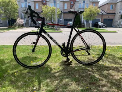 Like New Rode Twice. Medium Size Frame. Extremely Lightweight and Fast. 9 Speed Shimano Sora Groupse...
