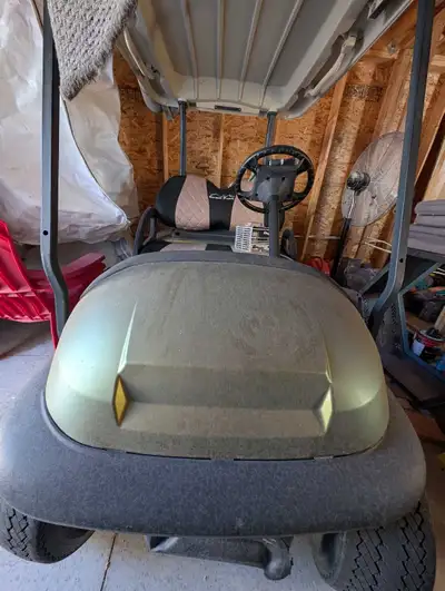 Club Car Precedent Cart with extra wheels & body panels, View more