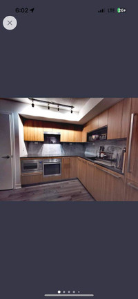 For rent! 1 room in 3-rooms apartments in downtown Toronto