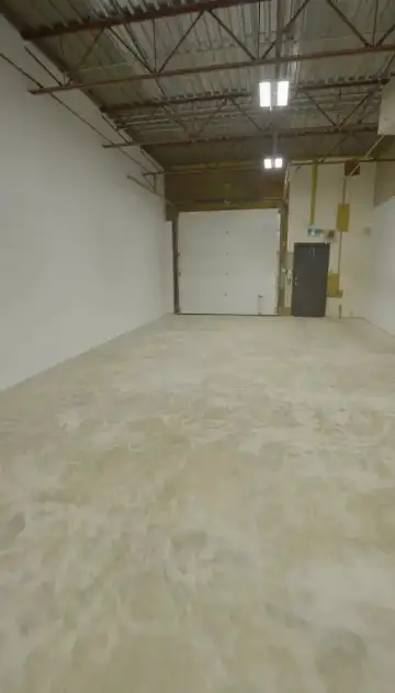 1200 Sqft. Industrial Unit for Lease in Mississauga in Commercial & Office Space for Rent in City of Toronto - Image 5