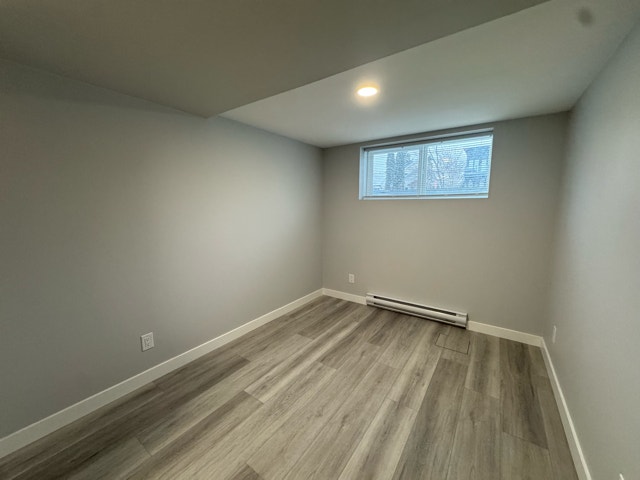 **2 Bed 1 Bath Lower Duplex Unit For Rent In Rockwood** 3
