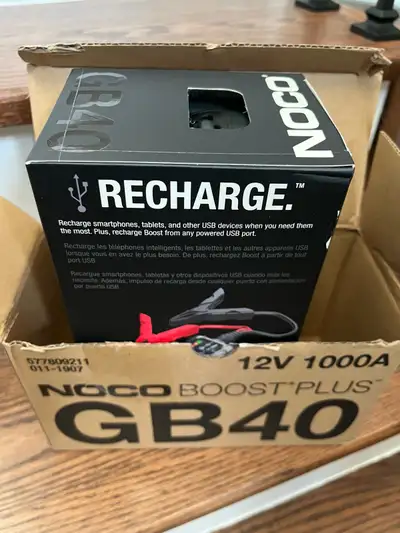 Selling a nearly new NOCO GB40, a 1000 Amp 12V UltraSafe Lithium Jump Starter, perfect for gasoline...
