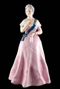 Royal Doulton H.M. Queen Elizabeth 80th Birthday Rare Figurine