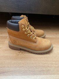 Timberland Boots Boys Youth 3/ Women’s 4
