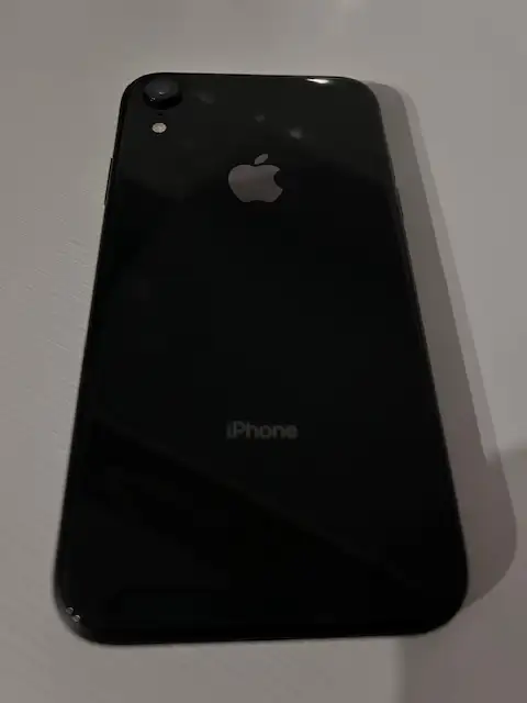 iPhone Xr 64 GB63871130270849122