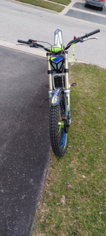 2019 Sherco fst 300 trials bike in Dirt Bikes & Motocross in Oshawa / Durham Region - Image 2